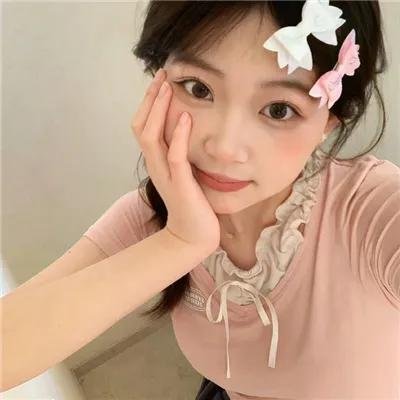 笼子里的女人