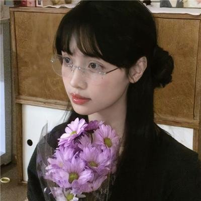 四月女友